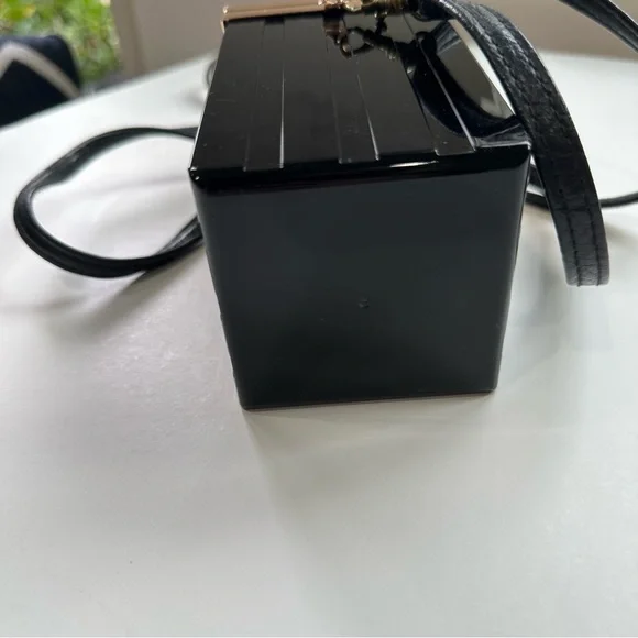 Vintage Barbie Lipstick Purse - Picture 6 of 8